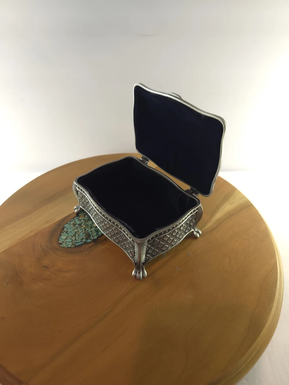 Mullingar Pewter Claddagh Jewelry Box Celtic Irish, Blue Velvet, Vintage 1980s